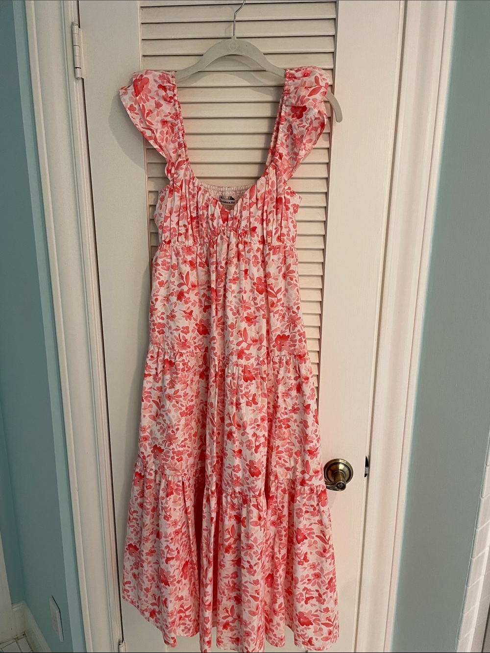 Abercrombie & Fitch Coral and White Floral Tiered Maxi Dress